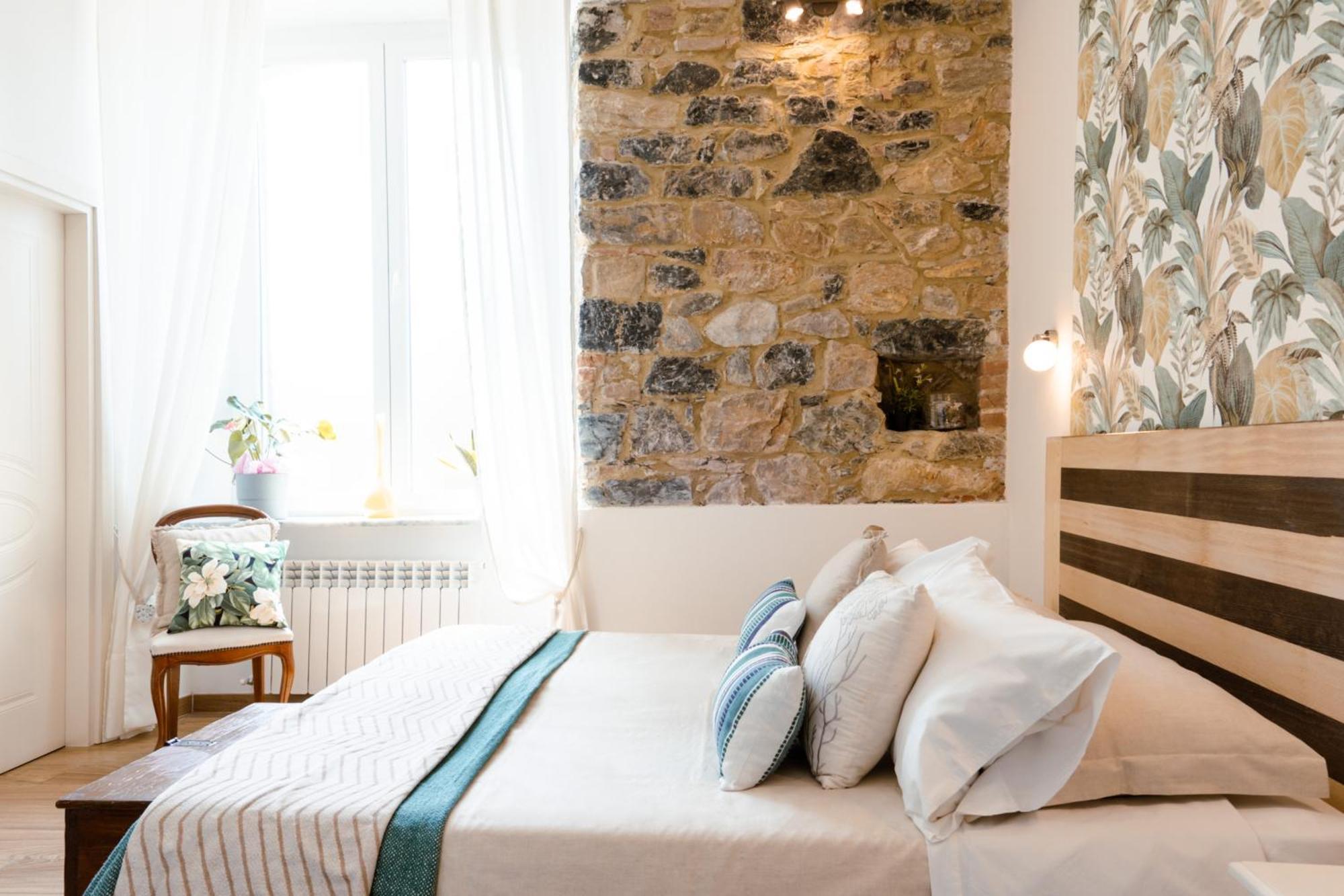 The Railway 74 Bed and Breakfast La Spezia Exteriör bild